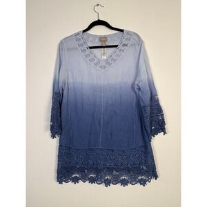 Chicos Blue Ombre Embroidered Crochet Lace Tunic Top V-Neck 3/4 Sleeve Size 2 L